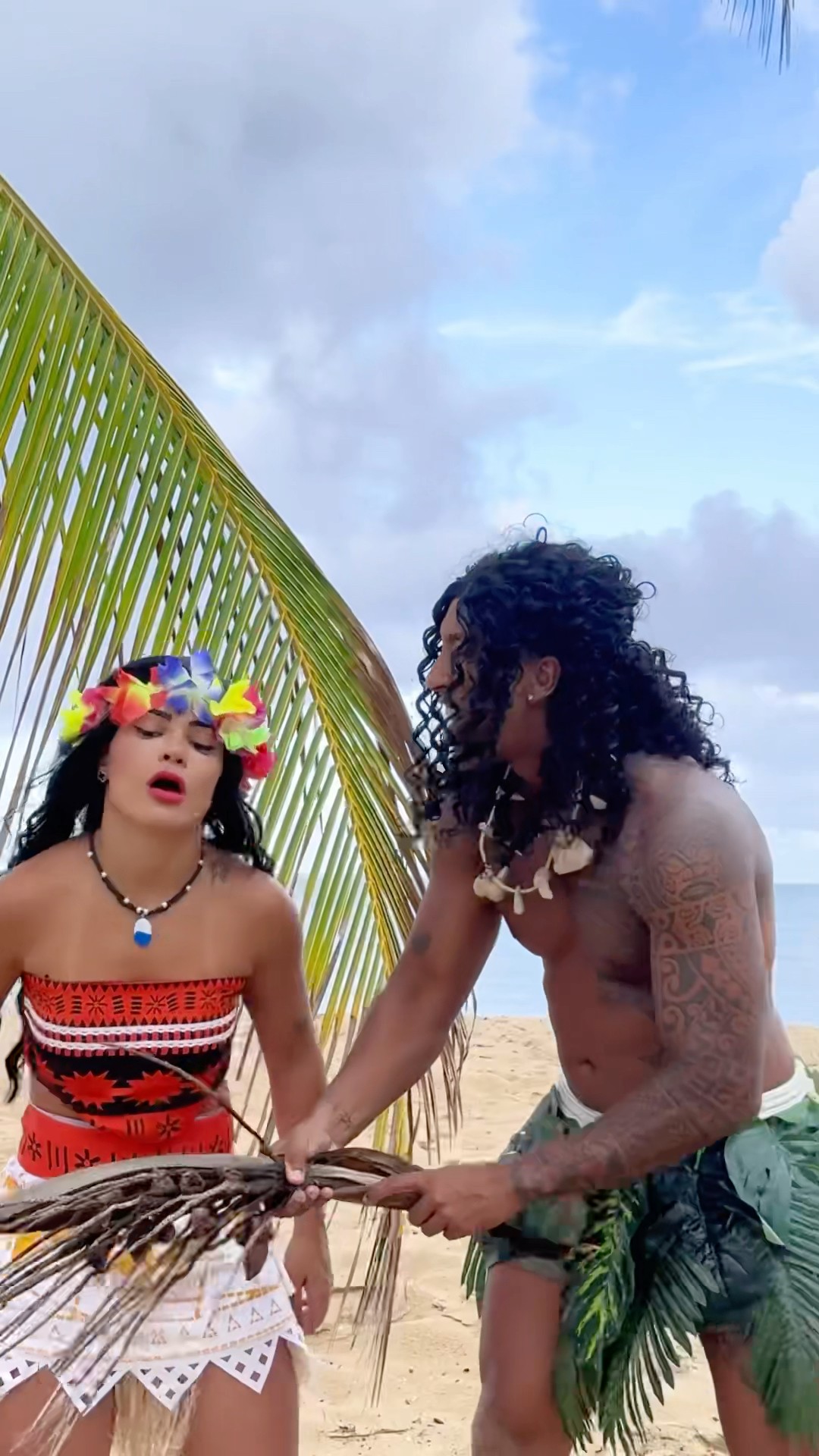 Você gosta mais da MOANA ou MAUI?@mayca.brasil #moana #maui #funnymemes #memes #short